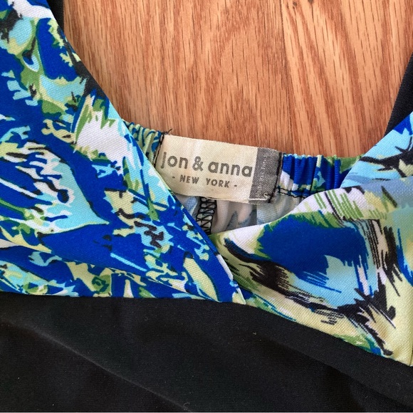 Peacock Dress - Picture 9 of 9